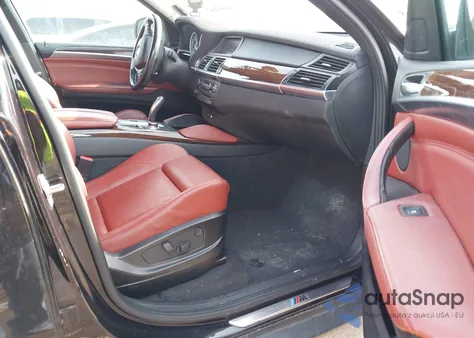 2013 BMW X6 из США, поврежденный, VIN 5UXFG2C54DL785277